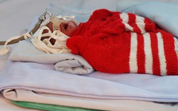 Quảng Nam: Bệnh viện nói đã chết, bé sơ sinh suýt bị chôn sống