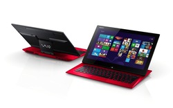 Vaio màu đỏ Ferrari hút mắt xuất hiện tại Mỹ