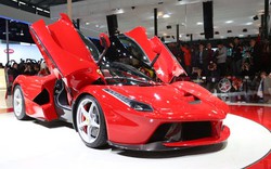 Mê tốc độ, Ronaldo vung tiền tậu siêu xe LaFerrari