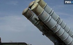 Cận cảnh hệ thống siêu tên lửa S-400 tiêu diệt mục tiêu trong đêm