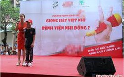 Thí sinh “Giọng hát Việt nhí” thăm bệnh nhi