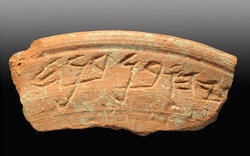 Phát hiện báu vật 2.700 tuổi tại thánh địa Jerusalem