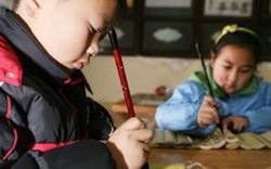 Giới trẻ Trung Quốc quên dần cách viết chữ Hán