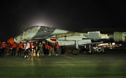 Hai tiêm kích Sukhoi Su-30MK2 &#34;đổ bộ&#34; Indonesia