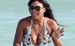 Serena Williams: Không ai ngực khủng như tôi