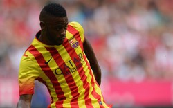 Barca chuẩn bị bán Alex Song cho M.U