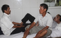 Vụ xe du lịch lao vào xe tải: 20 cán bộ hưu trí Hà Nội bị thương đều ở Gia Lâm
