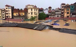 Sau bão, đến lũ hoành hành