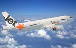 Lịch bay Jetstar thay đổi vì... chim va máy bay
