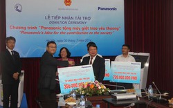 Panasonic trao tặng hơn 1.000 chiếc máy giặt trị giá 5 tỷ đồng