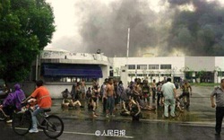 La liệt thi thể nạn nhân chết cháy vì nổ nhà máy Trung Quốc 
