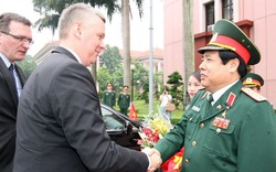 Đoàn cấp cao Bộ Quốc phòng Ba Lan thăm chính thức Việt Nam
