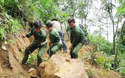 Bắc Giang: Bộ đội giúp dân làm mới hơn 42km đường