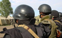 Lính Ukraine thiệt mạng vì áo chống đạn phế phẩm