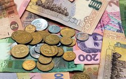 Đồng nội tệ hryvnia của Ukraine rớt giá kỷ lục so với USD