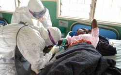 Bộ Y tế đề nghị khách ngồi gần người đến từ ổ dịch Ebola đi khám