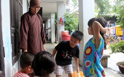 Thành ủy Hà Nội cho phép chùa Bồ Đề tiếp tục nuôi trẻ