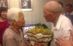 Câu chuyện tình kì diệu: Cụ ông 90 tuổi tìm được người vợ cũ đã xa cách 70 năm