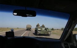 Ukraine tố “100 xe quân sự Nga” đổ bộ tới Donetsk