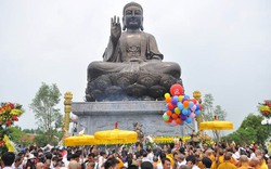 Hàng nghìn người dân chứng kiến khánh thành tượng Phật bằng đồng lớn nhất Đông Nam Á