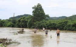 3 người bị cuốn trôi ở Thanh Hóa: Tiếng hét ngăn qua đập đã không át được tiếng nước chảy