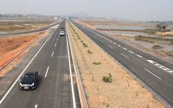 Cao tốc Nội Bài - Lào Cai cho phép ô tô chạy 120km/h