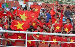 ASIAD 17: Người Việt xa xứ cuồng nhiệt cổ vũ bóng đá Việt Nam