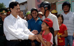 Thủ tướng Nguyễn Tấn Dũng dự lễ khánh thành dự án cấp điện cho huyện đảo Lý Sơn