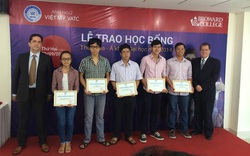 70 suất học bổng trị giá hơn 1 tỷ trao cho thủ khoa, á khoa ĐH 2014 