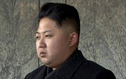 Ông Kim Jong-un phải nhập viện phẫu thuật rạn mắt cá chân