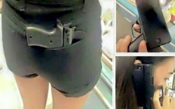 Vỏ bảo vệ iPhone hình khẩu súng khiến cảnh sát lo ngại 