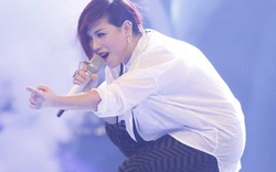 Vân Quỳnh gây tiếc nuối khi bị loại sớm ở Vietnam Idol