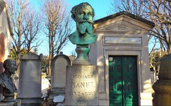 Những nghĩa trang cực kỳ bí ẩn giữa lòng Paris tráng lệ