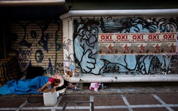Khủng hoảng nợ đẩy nhiều người Hy Lạp ra ngủ đường