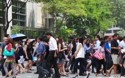 Vì sao người lao động Singapore “phiền muộn” nhất ở châu Á