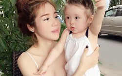 Loạt ảnh "siêu yêu" của Elly Trần và con gái lai Tây