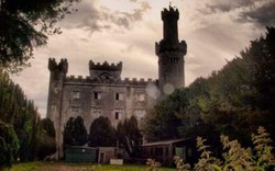 10 tòa lâu đài ma ám đáng sợ, hút khách nhất thế giới