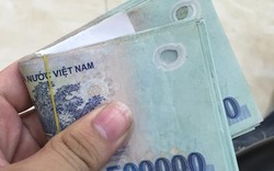 Nam thanh niên nhặt được tiền tìm người đánh mất