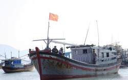 Ngư dân bị tàu Trung Quốc cướp ở Hoàng Sa