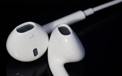 Apple đang phát triển tai nghe không dây chống ồn mới mẻ