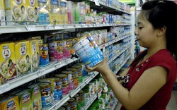 Bộ Tài chính lên tiếng vụ giá sữa không chịu giảm