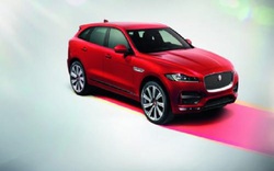 Jaguar F-PACE 2017 có giá khởi điểm từ 40.990 USD