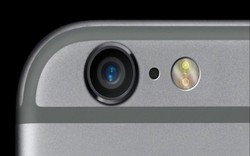 Lỗ đen giữa camera sau và đèn flash của iPhone 6 là gì?