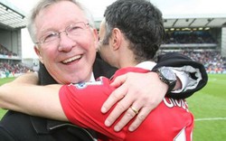 Sir Alex Ferguson bất ngờ ủng hộ Mourinho vụ loại Ryan Giggs