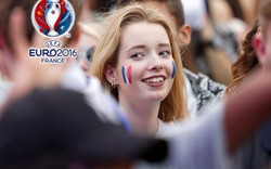 CĐV nữ chủ nhà Pháp “đại náo” chung kết EURO 2016
