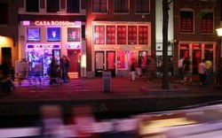 10 khu phố "đèn đỏ" sôi động nhất thế giới