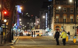 Tấn công bằng dao ở London, nhiều người thương vong