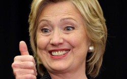 Các nhà tài trợ bầu cử Mỹ chuyển sang rót tiền cho Hillary Clinton