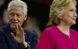 Bill Clinton​ thừa nhận bà Hillary 'sai lầm'