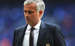 Mourinho phải xin lỗi CĐV Chelsea vì lý do bất đắc dĩ